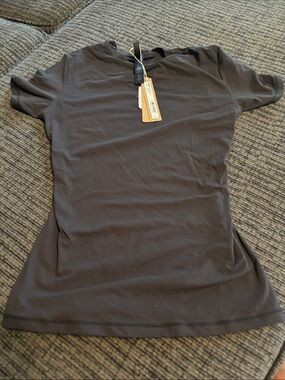 SKIMS Short Sleeve Crewneck Top in Dark Brown